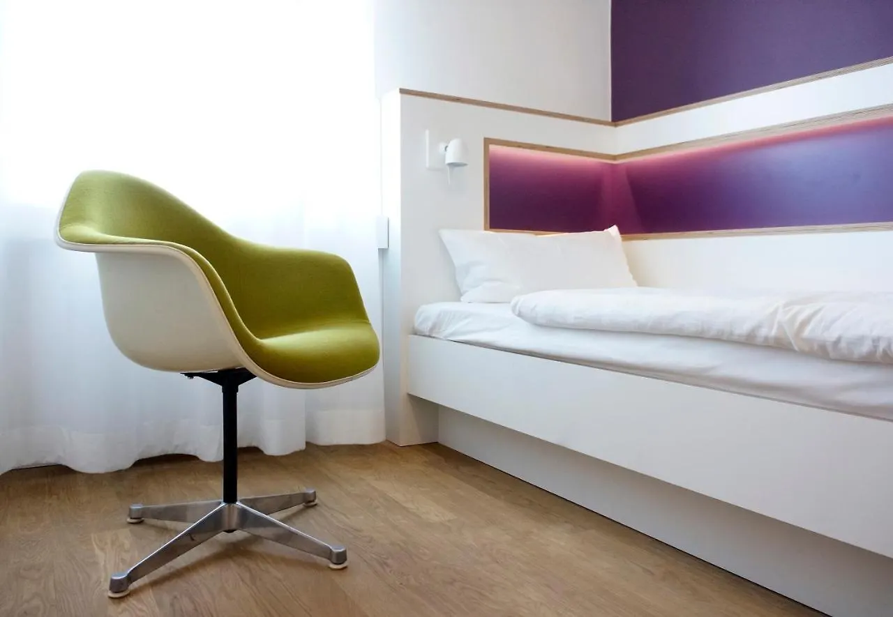 *** Guest house Art Hotel Ufer Duesseldorf Germany