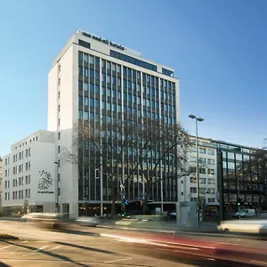 Me And Dusseldorf, By Hyatt Ξενοδοχείο