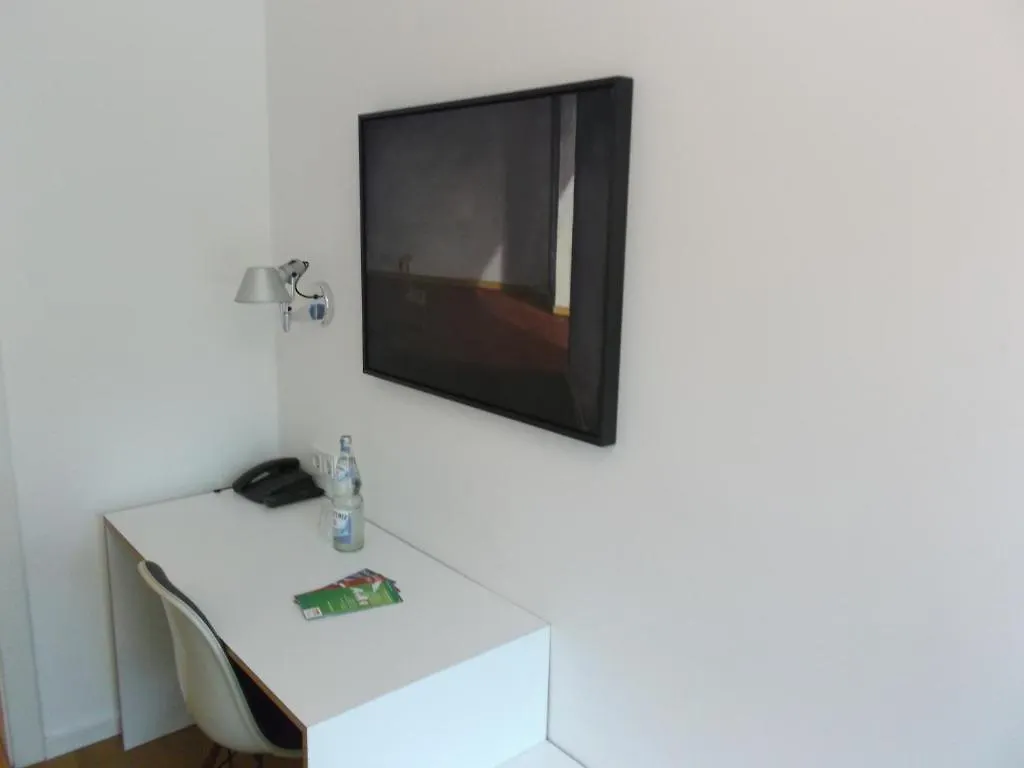 Art Hotel Ufer Düsseldorf 3*,