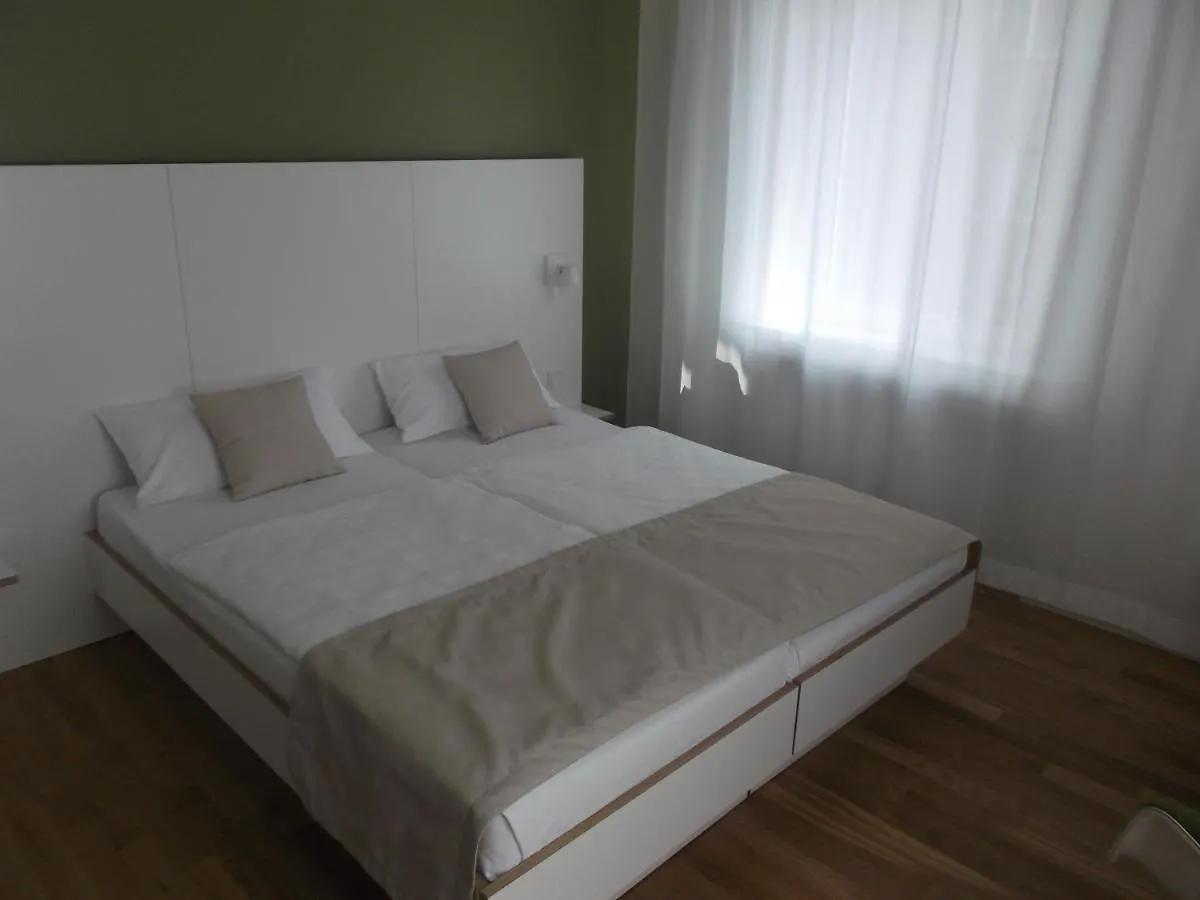 Art Hotel Ufer Düsseldorf 3*,  Tyskland